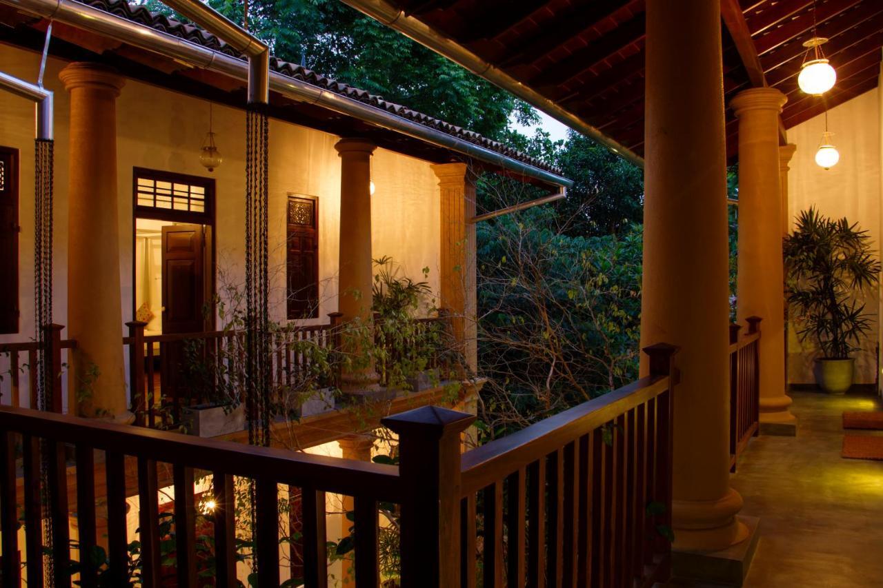 Bed and Breakfast Sri Yoga Shala à Unawatuna Extérieur photo